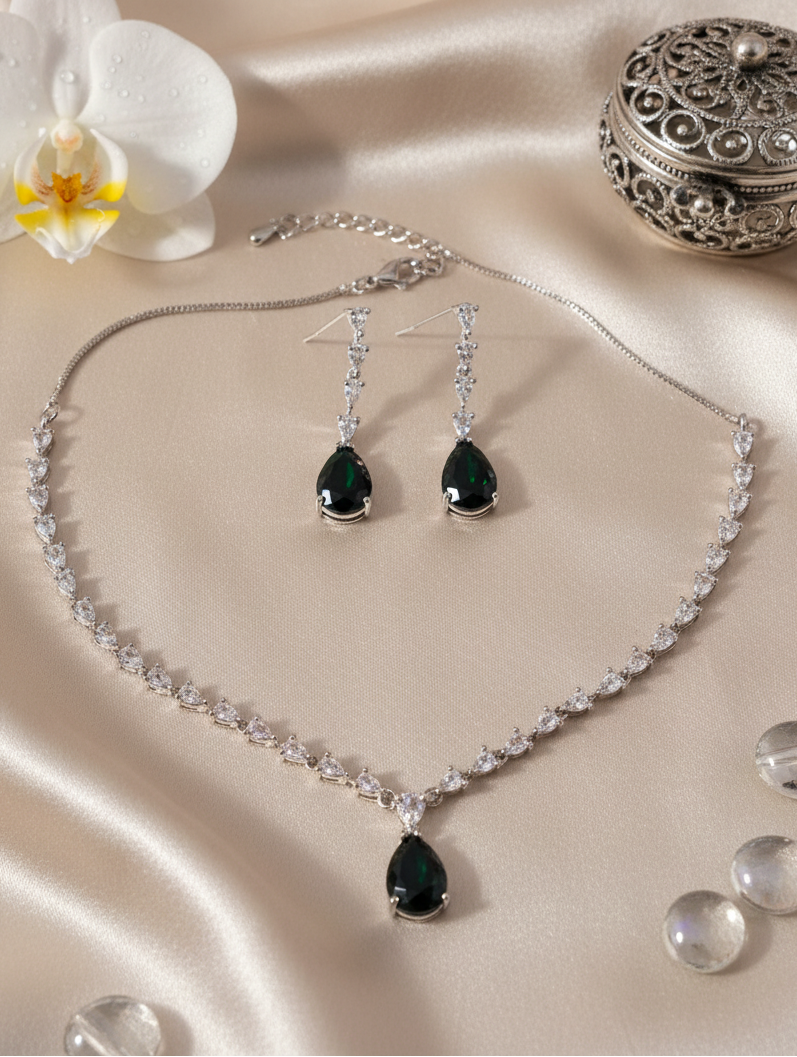 Emerald Teardrop Marquise Necklace & Earrings Set