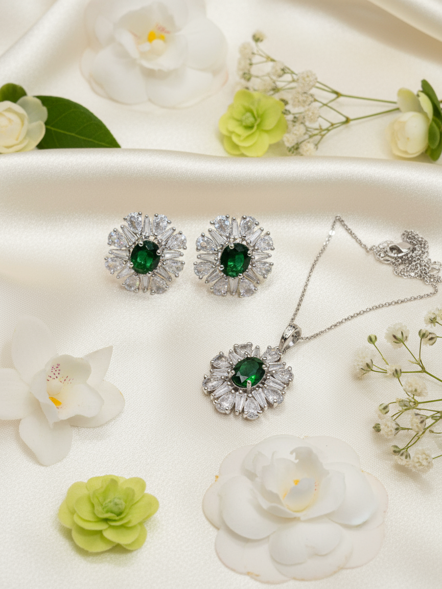 Emerald Radiance Floral Pendant Set