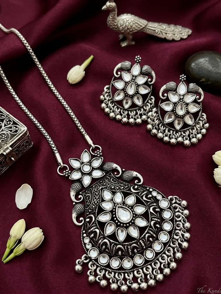 Noor Antique Mirror Necklace Set