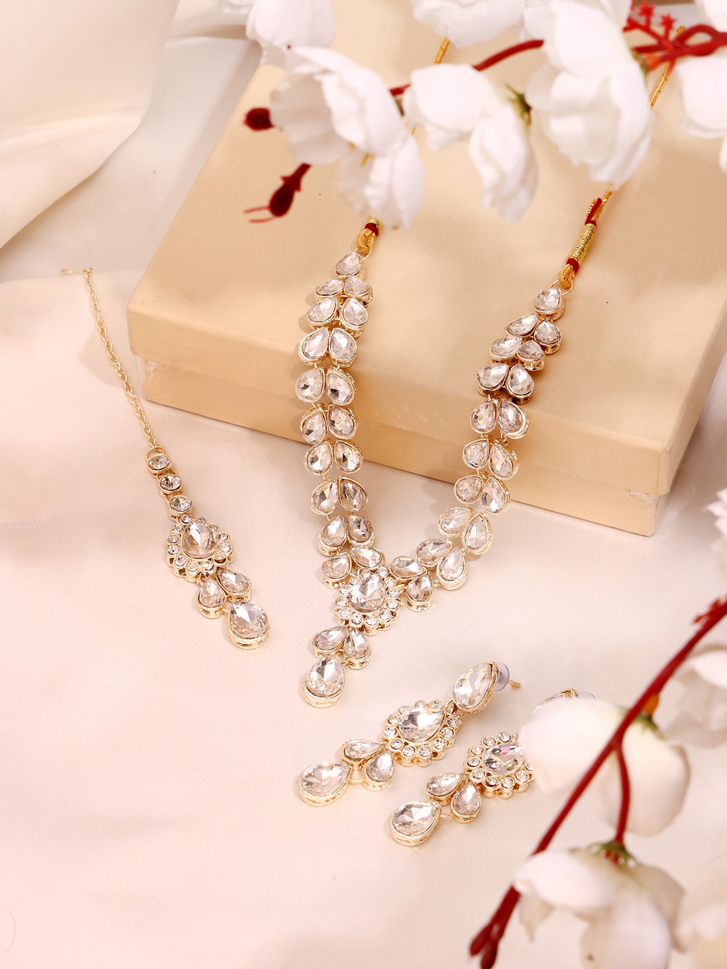 Royal White Polki Kundan Bridal Jewellery Set