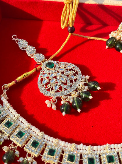 Emerald & Pearl Kundan Bridal Jewellery Set