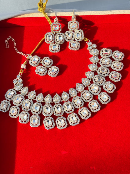 Royal Square-Cut Kundan Necklace Set