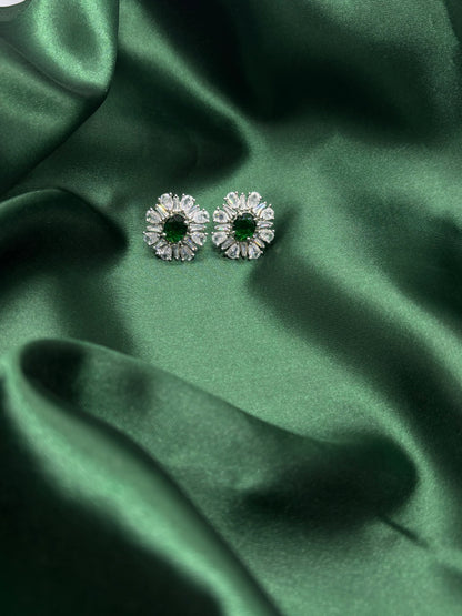 Emerald Radiance Floral Pendant Set