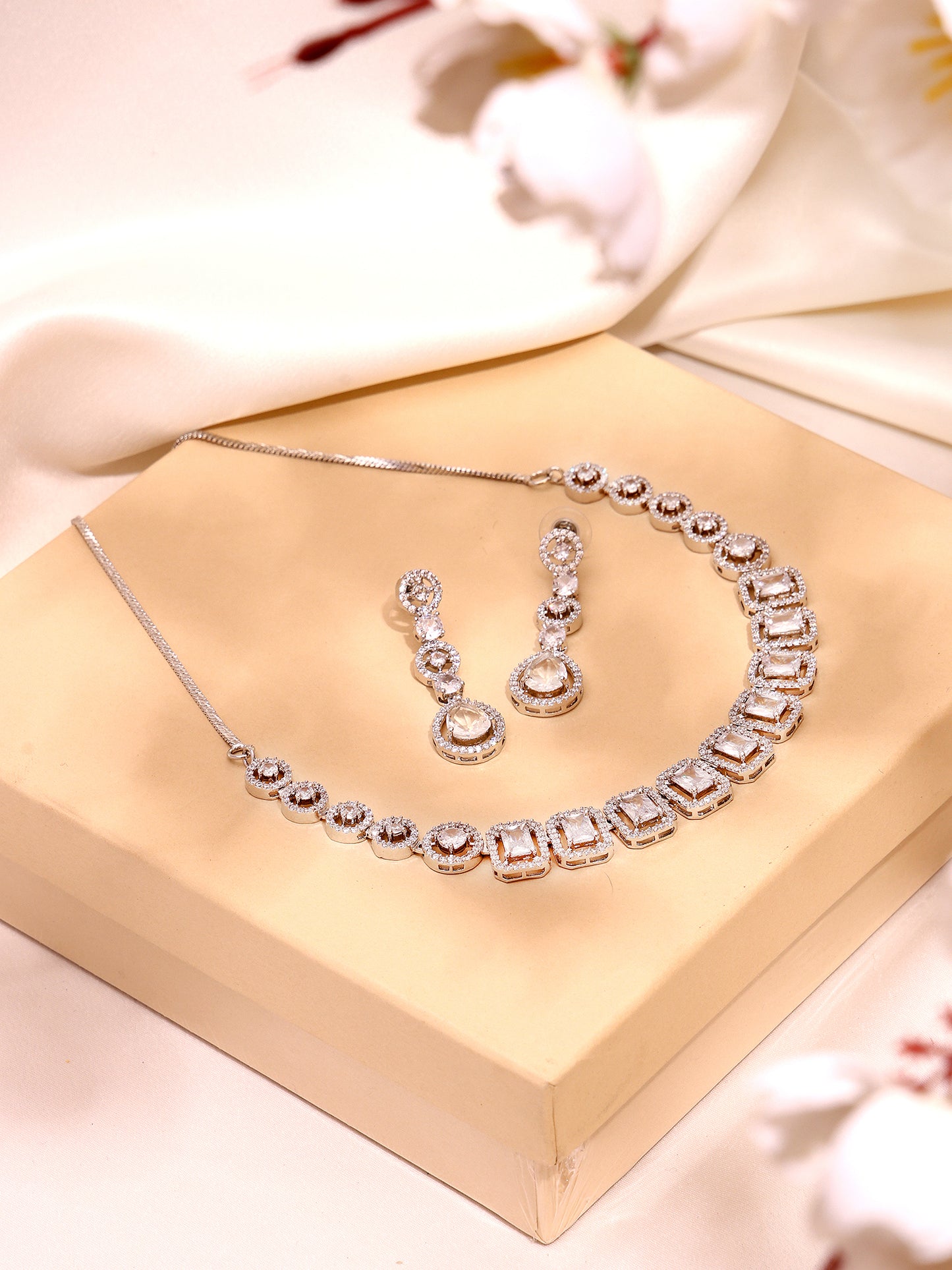 White Cubic Zirconia Sparkle Rhodium-Plated Jewellery Set