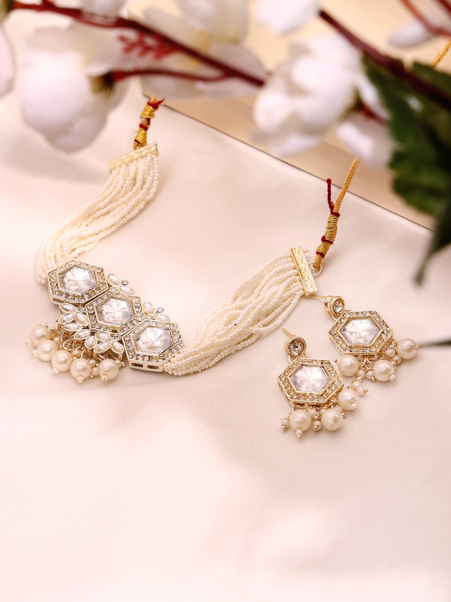 Pearl Strand & White Kundan Hexa Statement Jewellery Set