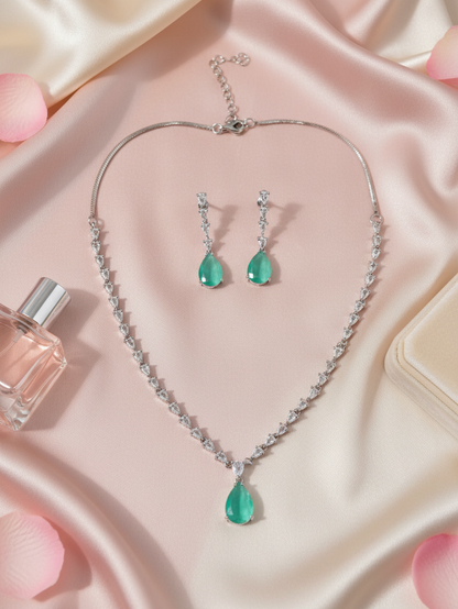 Emerald Teardrop Marquise Necklace & Earrings Set