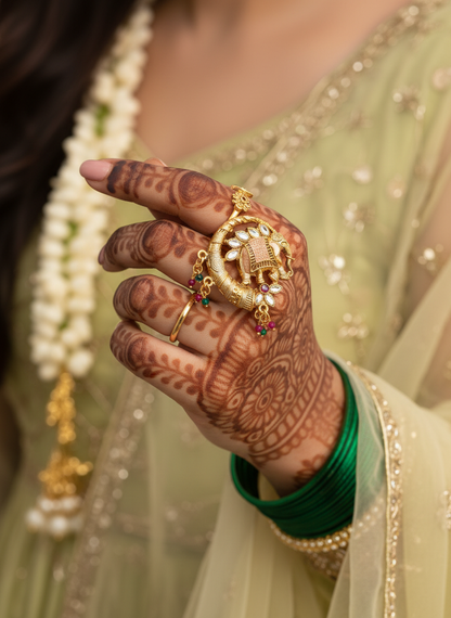 Heritage Elephant Majesty Ring with Kundan Plume