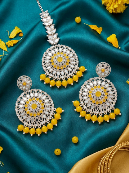 Sunshine Kundan Earrings & Maang Tikka Set with Yellow Bead Fringe