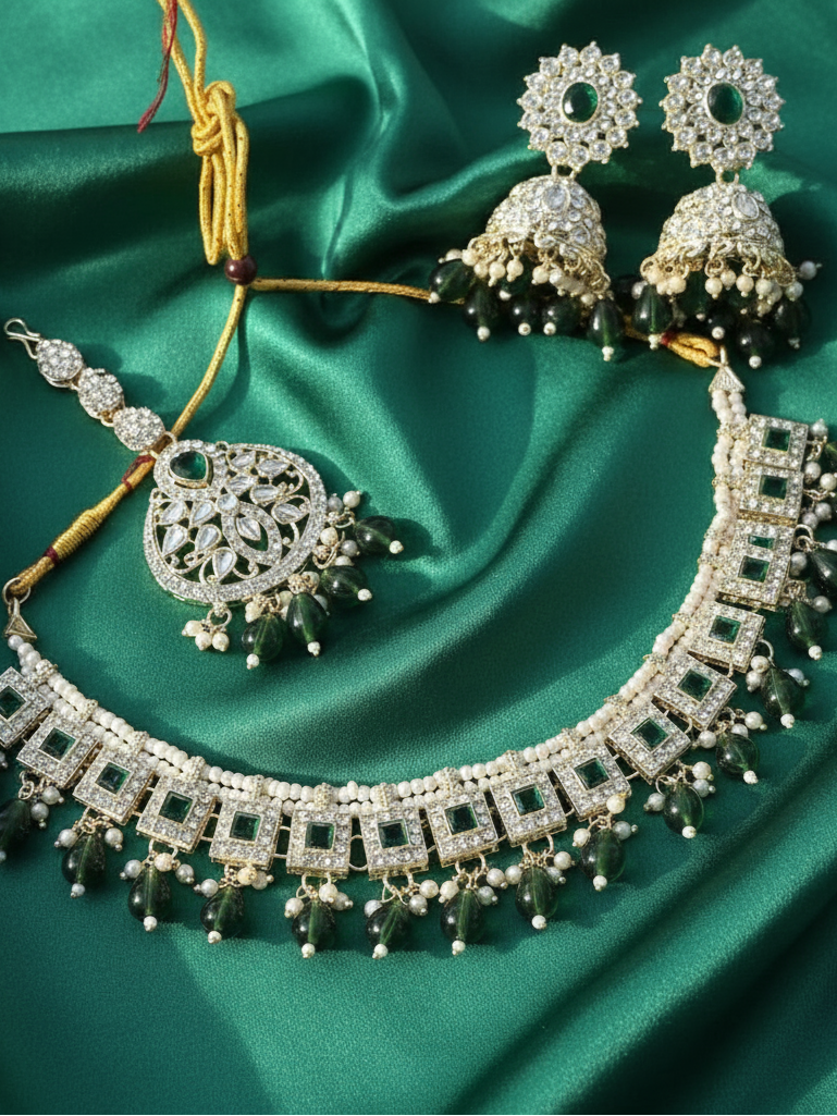 Emerald & Pearl Kundan Bridal Jewellery Set
